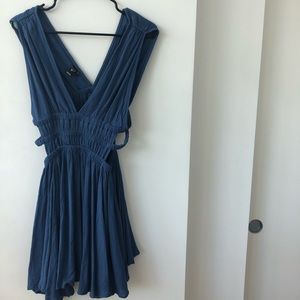Windsor Size Medium Dress